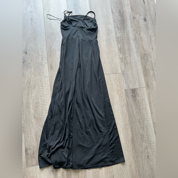 Birdy Grey Ash Crepe Bridesmaid Dress in Black Size Medium - Picture 11 of 13